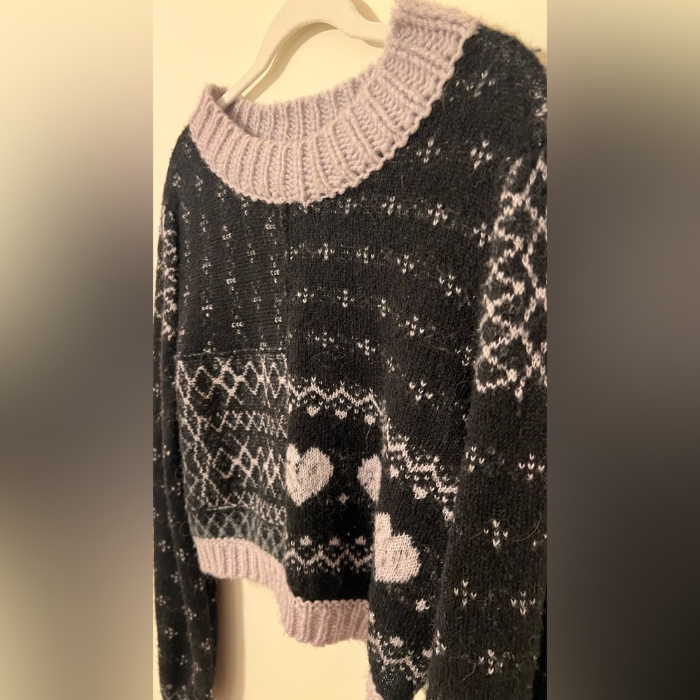 Free People Sweater! 💜
